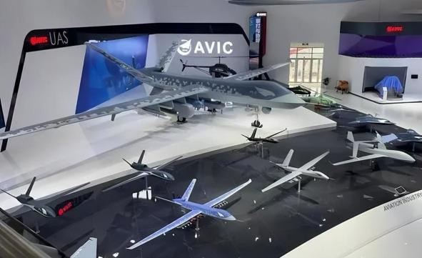 俄烏沖突不斷升級(jí) 珠海航展多款國(guó)產(chǎn)無(wú)人機(jī)備受關(guān)注(圖1)