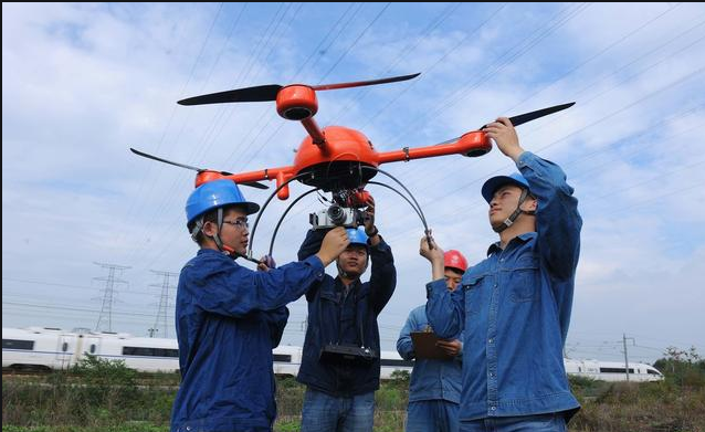 無(wú)人機(jī)在電力行業(yè)幫了多大忙？(圖1)